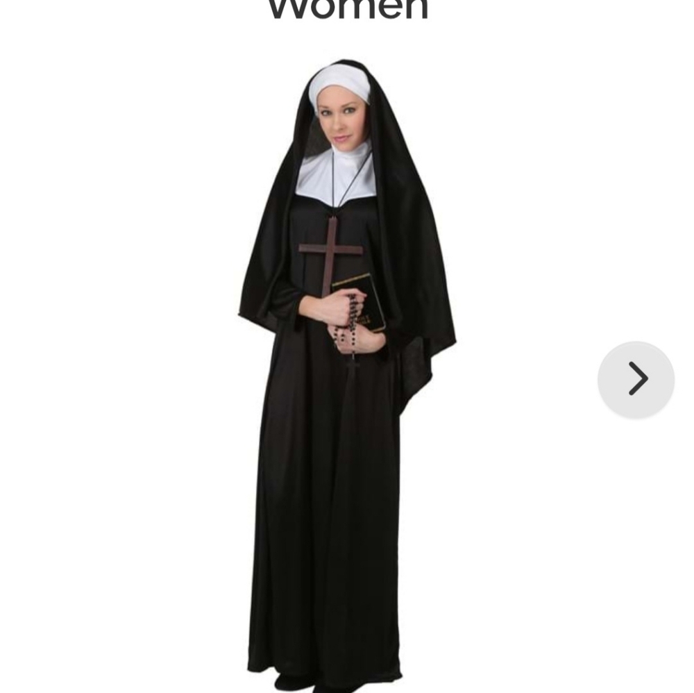 HALLOWEEN Nun Costume NOTE: It won't arrive on time for Halloween if purchased!